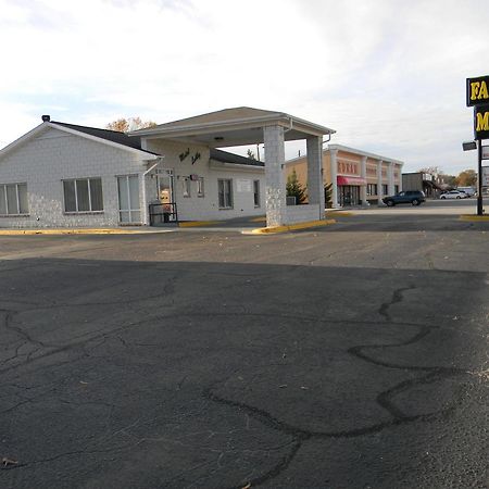 Fairfax Motel Роаноук Рапидс Екстериор снимка